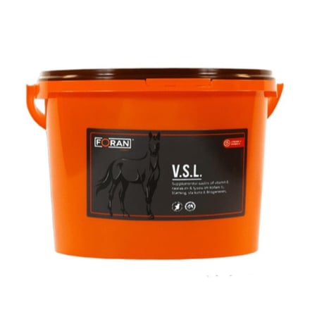 مكمل غذائي متطور يجمع بين أهم الفيتامينات والمعادن الأساسية لدعم نشاط الخيل الذهني والبدني، وتحسين الأداء العام 10 كيلو | V.S.L