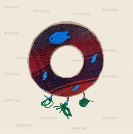 مرايا فخار ملبس خيش شكل تراثي