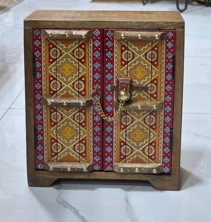 صندوق نجدي 2باب مربع مقاس 25*23*12 سم