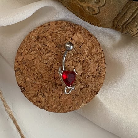 حلق سرة كرستال أحمر 14g طبي