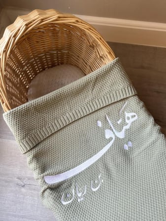 بطانيه اخضر زيتي