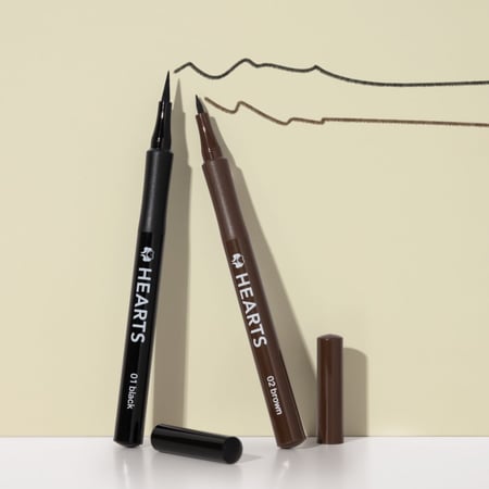 قلم سائل اسود ايلاينر هارتس ضد الماء