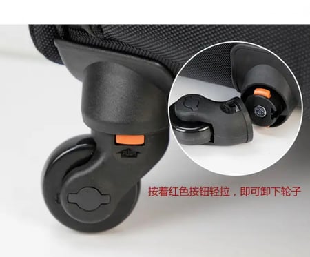 شنطة مكياج محافظ مقلميات - 5 شنط بداخلها