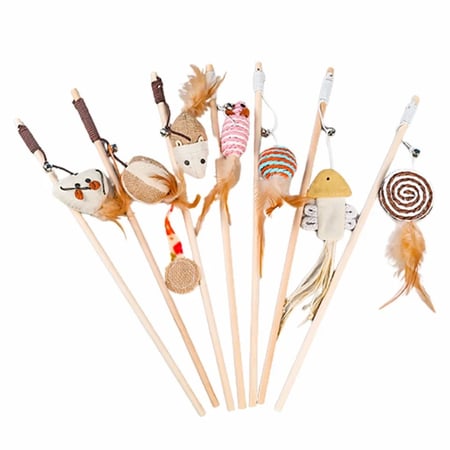 سناره لعب للقطط بشكل عشوائي