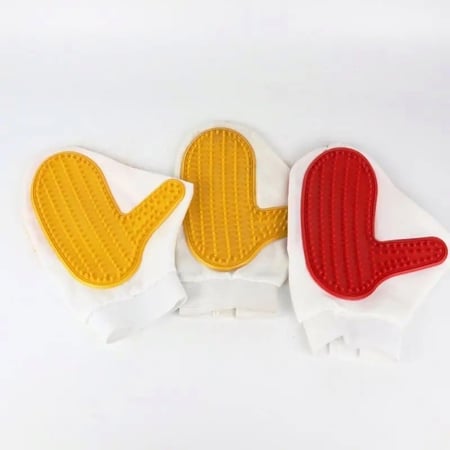 قفاز لتدليك وازالة الشعر الميت للقطط والكلاب ابيض واصفر Croci