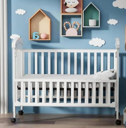 سرير0-6 سنوات+ الناموسية اطفال خشب فاخر بعجلات متعدد المميزات مقاس 70×130