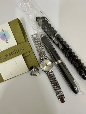 طقم مناسب من عمر الاشهر ومافوق (جميع الاعمار)