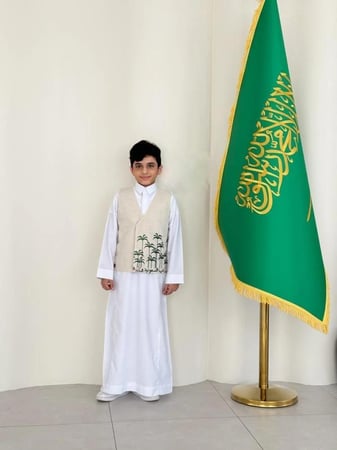 سديري  اليوم الوطني بنقوش نخل