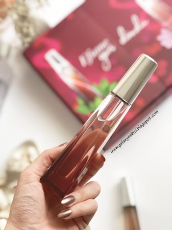 عطر سريندار النسائي