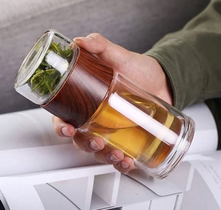 مصفاة الشاي الزجاجية 230 مل من جوديرن، كوب لمياه الشاي، كوب مياه مزدوج محمول للسفر، قارورة شاي مانعة للتسرب محمولة مع مصفاة، كوب فصل مياه الشاي، كوب سفر مع مصفاة - لون اسود مع غطاء للكوب