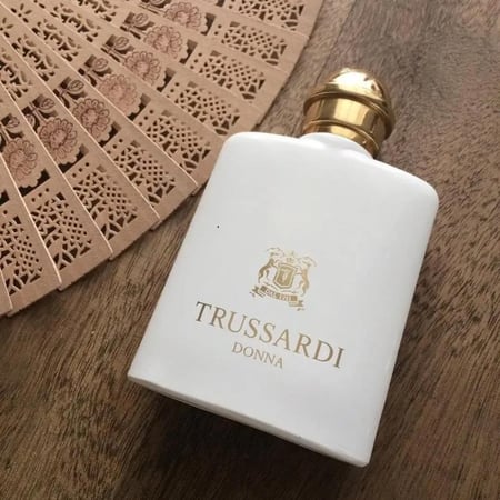 عطر تروساردي دونا الابيض او دو بارفيوم 50 مل