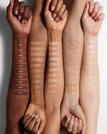 كريم اساس برو فلتر من فنتي بيوتي FENTY BEAUTY PRO FILT'R FOUNDATION