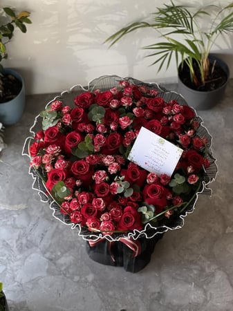 باقة ورد " كبيره "