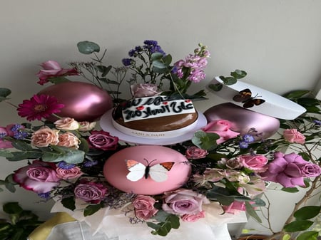 بوكس تحَمد بالسلامه مع كيكه اني وداني