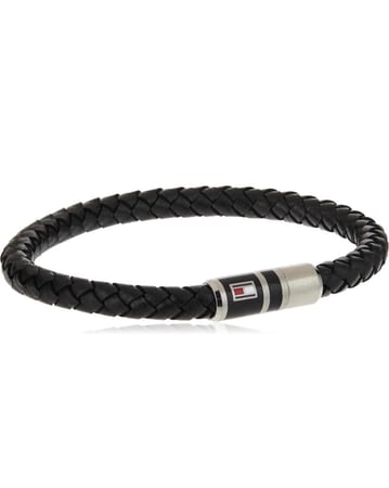 تنسيق كيس تومي مع اسواره تومي