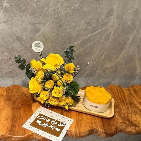 زهرة الشمس مع كيك "جانش"