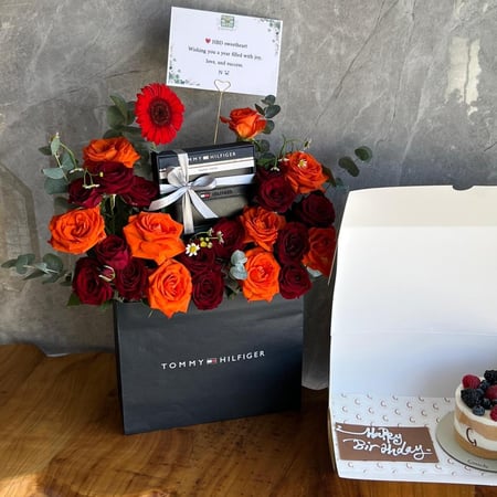 تنسيق محفظة تومي مع كيكه جاناش