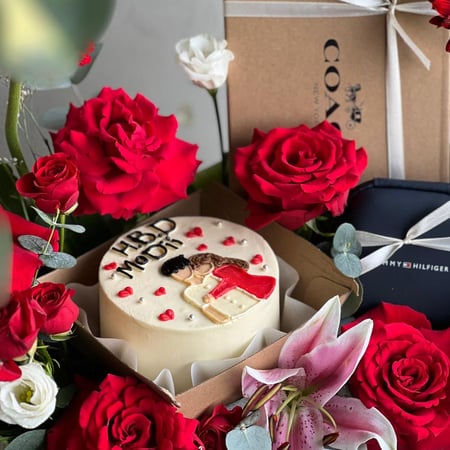 كوتش تومي هيلفيغر