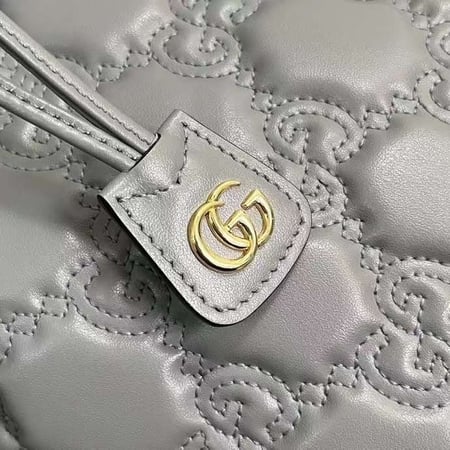 GG Matelasse Bucket Bag
