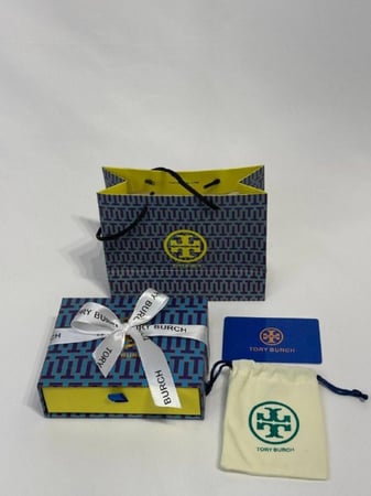 ملحقات اكسسورات توري بورش