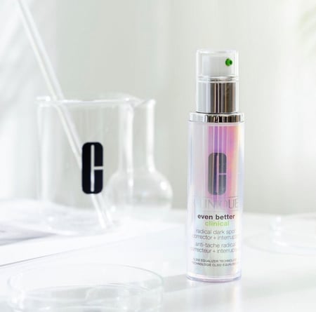 إيفين بيتر كلينيكال لتصحيح البقع الداكنة من كلينك - 30 مل