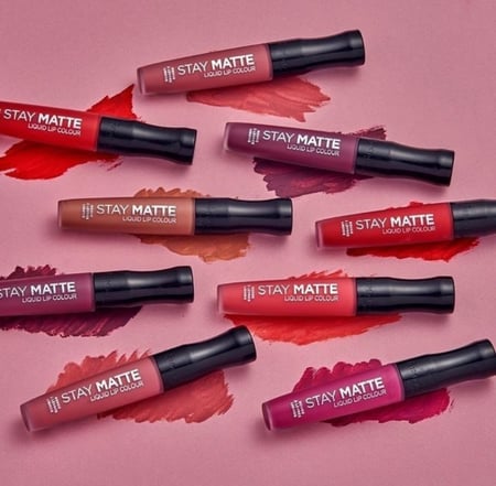 احمر شفاه سائل ستاي مات من ريميل -700