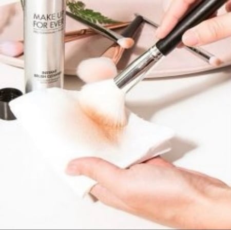 ميك اب فور  ايفر سائل لتنظيف الفرش الفوري - 140 مل