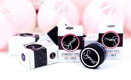 جل ايلاينر من سيقما ( stunningly Ladylike)