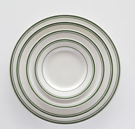 صحن بورسلان 26 سم خط اخضر 301