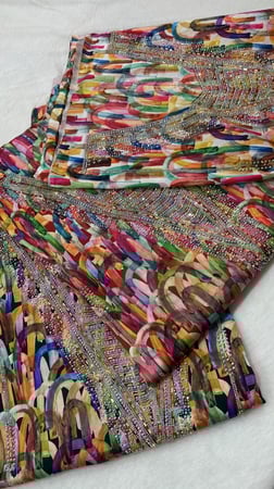 حرير زعفران ملكي كرستال