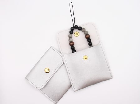 تعليقة جوال 1