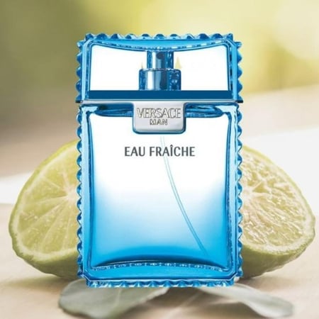 عطر فرزاتشي او فريش  veresace men eau fraiche