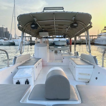 قارب صيد ( 5 ساعات )