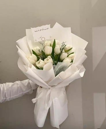 باقة ورد توليب من محلات روعة في جدة - السعودية
