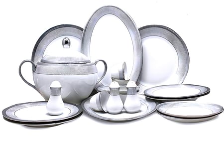 ‏طقم سفرة 110 قطعة