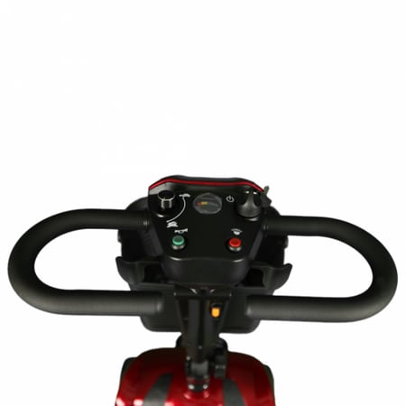 سكوتر كهربائي للتنقل بأربع عجلات