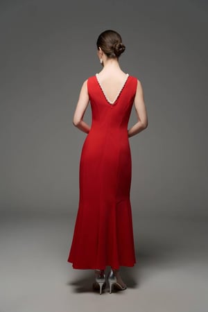 فستان أنيق طويل