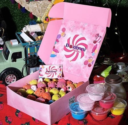 بوكس candy fruti كبير