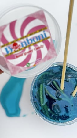 Sour gooey candy حااااااااااامض