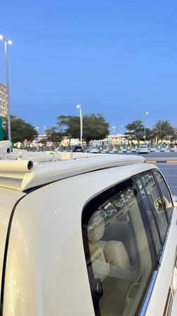 سله فوق السيارة ام يو اكس MUX