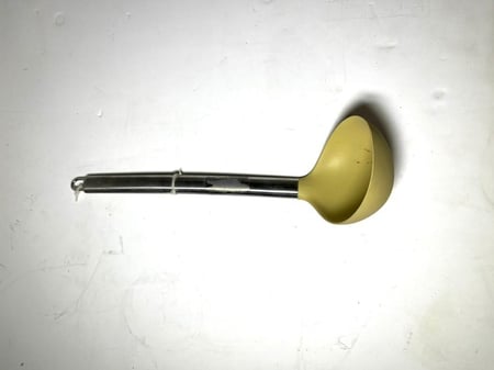 مغرفة سيلكون بيد ستيل