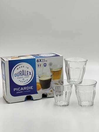 كاسات شاي فرنسية