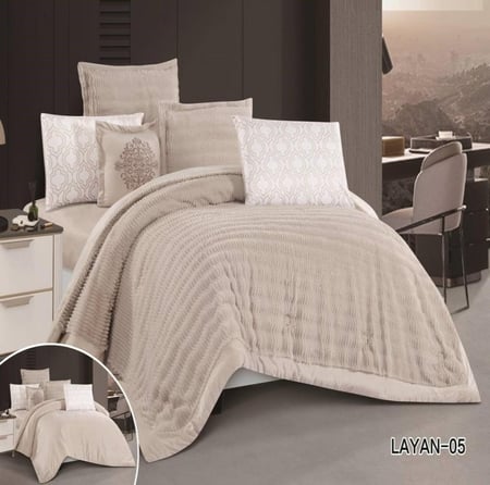 طقم لحاف مخمل محفور , نفر  ونص  5 قطع من LAYAN