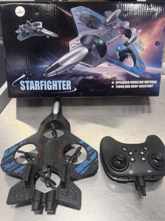 طائرة درون مقاتلة لاسلكية Starfighter مع ريموت كنترول