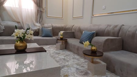 طقم كنب ارضي 10 اشخاص مع طقم طاوله ٧قطعه