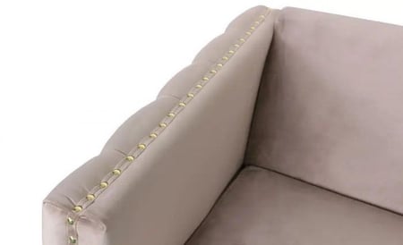 كنب مودرن  1+2+3  يتسع ل 6 اشخاص