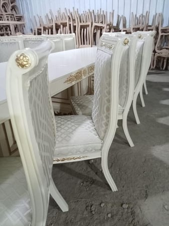 طاولة طعام +١٢كرسي+بوفيه