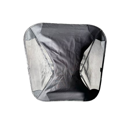 كرسي رحلات قابل للطي ويتحمل حتى وزن 150 كيلو جرام