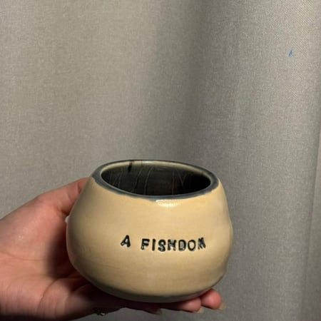 كوب داخله سمكات