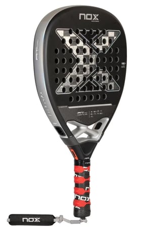 NOX AT GENIUS Attack 18K Padel Racket by AGUSTIN TAPIA
